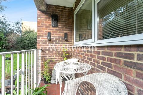 2 bedroom apartment for sale, Village Road, Enfield, EN1