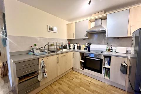 2 bedroom apartment to rent, Collier Street, Manchester, M3 4NA