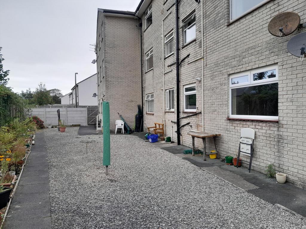 Primrose Rear Garden