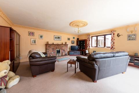 4 bedroom detached house for sale, High Street, Abingdon OX13