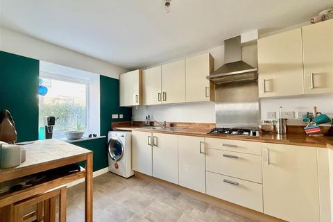 3 bedroom terraced house for sale, Causeway View, Plymouth PL9