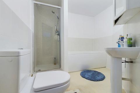2 bedroom apartment for sale, Upton Grange, Chester, CH2
