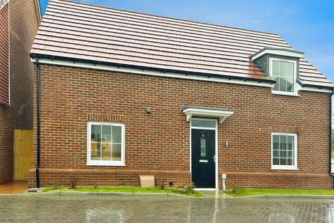 2 bedroom detached house for sale, Monkton Road, Minster, Ramsgate