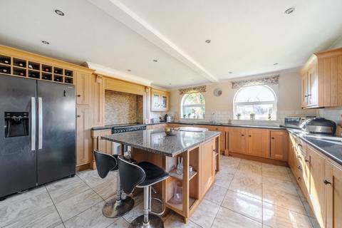 5 bedroom detached house for sale, Fildyke Road, Meppershall, Shefford, SG17