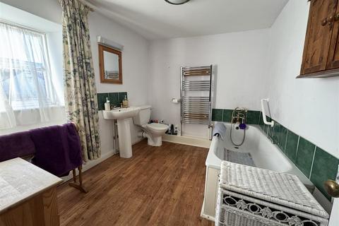 1b New Street, Chulmleigh, EX18 7DB