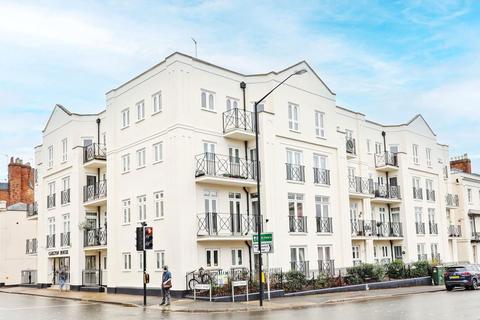 2 bedroom apartment for sale, Regent Street, Leamington Spa CV32