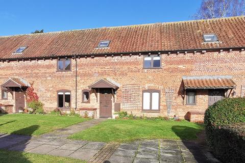 2 bedroom terraced house for sale, Malthouse Court, Harleston