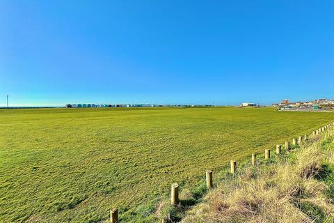 1 bedroom flat for sale, Beachville Court Brighton Road, Lancing, BN15