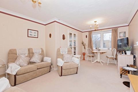 1 bedroom flat for sale, Beachville Court Brighton Road, Lancing, BN15