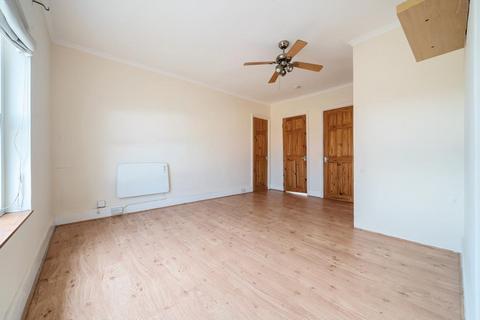 1 bedroom flat for sale, Newbury,  Berkshire,  RG14