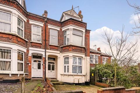 4 bedroom flat for sale, Mountfield Road, London N3