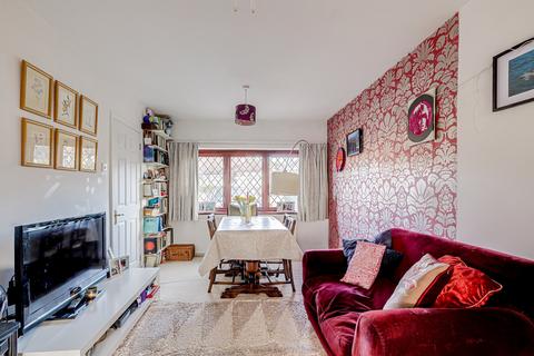 3 bedroom detached house for sale, Hadleigh Road, Leigh-on-sea, SS9