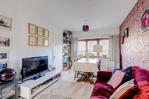 3 bedroom detached house for sale, Hadleigh Road, Leigh-on-sea, SS9