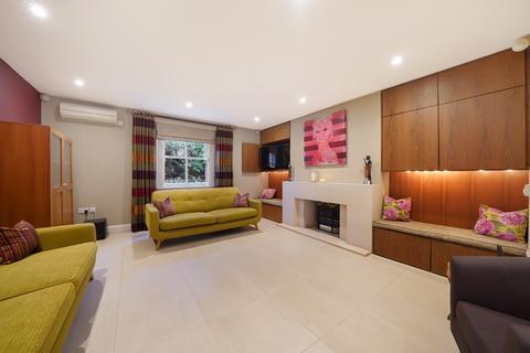 5 bedroom flat for sale, Harley Road, Primrose Hill, NW3