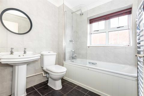 2 bedroom house for sale, Laurel Close, Worthing