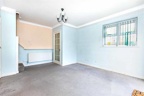 12 Laurel Close, Worthing, BN13 3PY