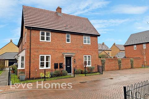 3 bedroom end of terrace house for sale, Birch Grove, Ampthill