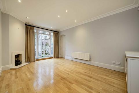 4 bedroom terraced house to rent, St. Michael's Mews, London SW1W