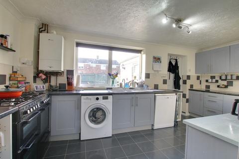 2 bedroom terraced house for sale, Mill Field, Sutton