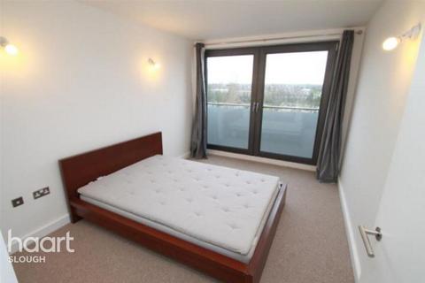 1 bedroom apartment to rent, High Street, SLOUGH