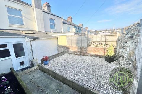 2 bedroom terraced house to rent, Glenmore Avenue, Plymouth PL2