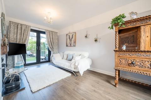 17 Broadfield, Troutbeck Bridge, Windermere, LA23 1HX