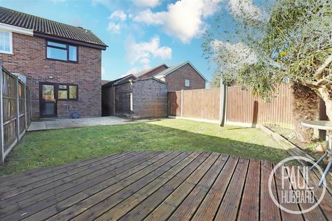 6 Broadoak Close, Carlton Colville, Lowestoft, NR33 8SU