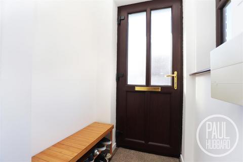 6 Broadoak Close, Carlton Colville, Lowestoft, NR33 8SU