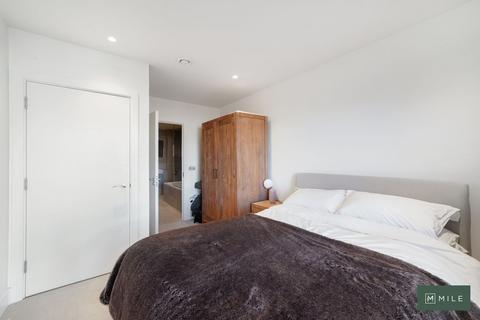 3 bedroom apartment for sale, Nautilus House, London W10