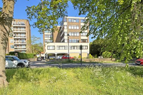 2 bedroom apartment for sale, Grayson House, Beech Grove, Harrogate