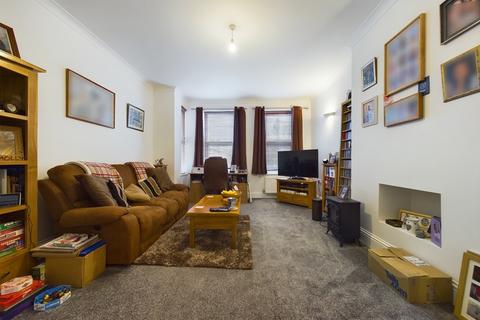 2 bedroom apartment for sale, Cheriton Road, Folkestone