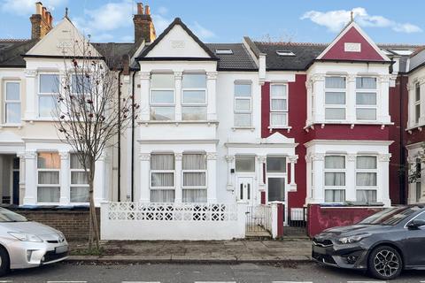 Rockhall Road, Cricklewood