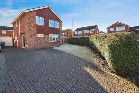 4 bedroom detached house for sale, Calder Road, Lincoln