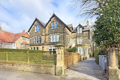 2 bedroom penthouse for sale, Langcliffe Avenue, Harrogate