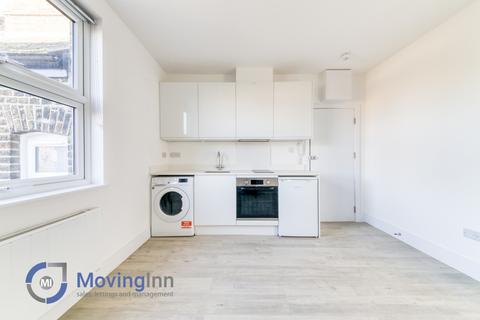 Studio to rent, German's Road, Forest Hill, SE23