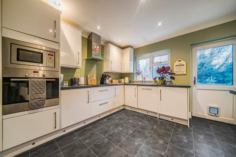 3 bedroom semi-detached house for sale, Mornington Avenue, Bromley BR1