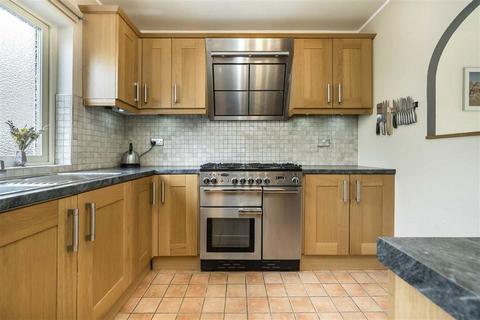 2 bedroom flat for sale, Nelson Square, London SE1