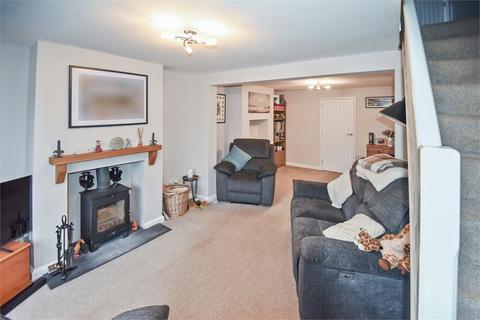 2 bedroom end of terrace house for sale, Station Road, Quainton, Buckinghamshire.