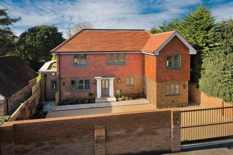 5 bedroom detached house for sale, More Lane, Esher, Surrey, KT10