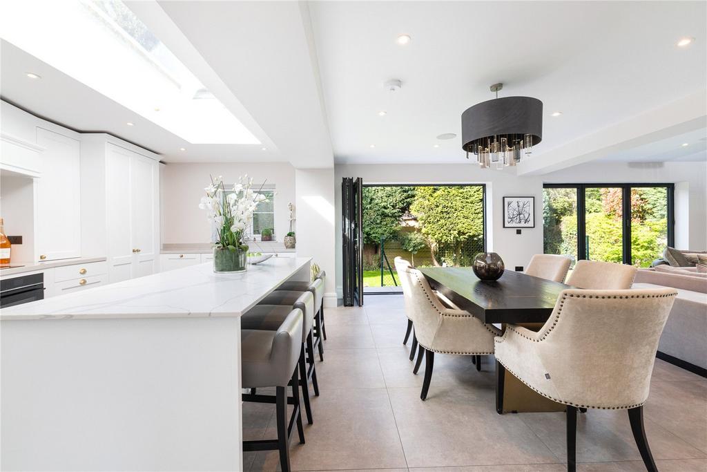 Dining Room/Kitchen