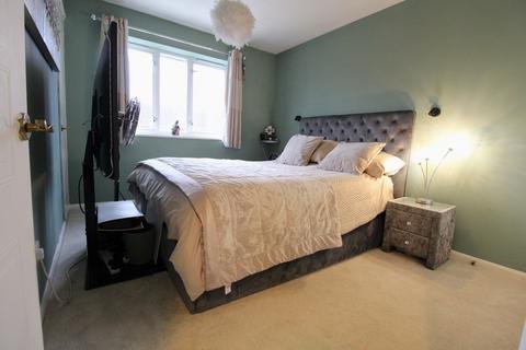 18 Carlisle Close, Sandy, SG19 1TX