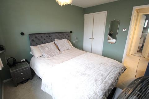 18 Carlisle Close, Sandy, SG19 1TX