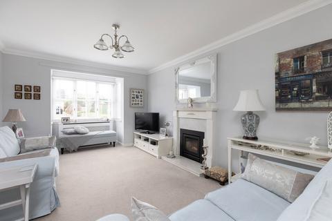 3 Glenearn Park, Forgandenny, Perth, PH2 9FB