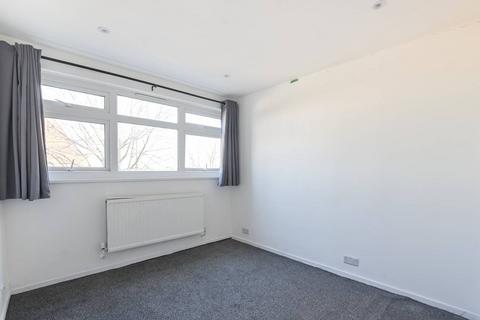 3 bedroom flat to rent, Fairview House, Brixton Hill, London, SW2