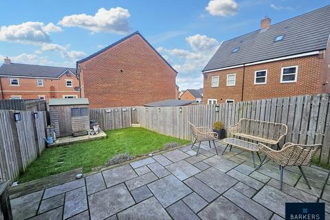 3 bedroom semi-detached house for sale, Midwinter Row, Drighlington