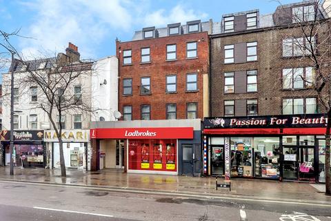 1 bedroom flat for sale, Walworth Road, Elephant and Castle, London, SE17