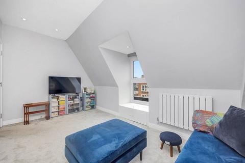 1 bedroom flat for sale, Walworth Road, Elephant and Castle, London, SE17