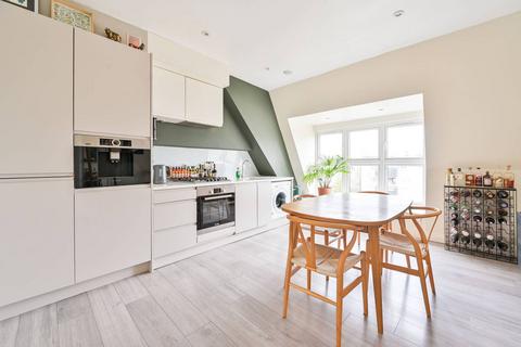 1 bedroom flat for sale, Walworth Road, Elephant and Castle, London, SE17