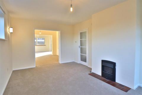 4 bedroom detached house to rent, The Templars, Worthing