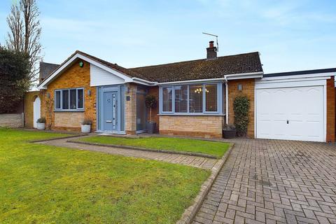 3 bedroom detached bungalow for sale, Church Road, Tamworth B77